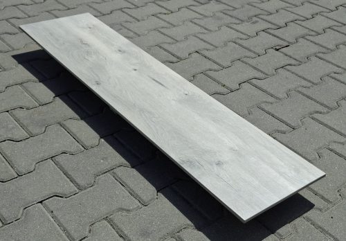 Gres drewnopodobny szary