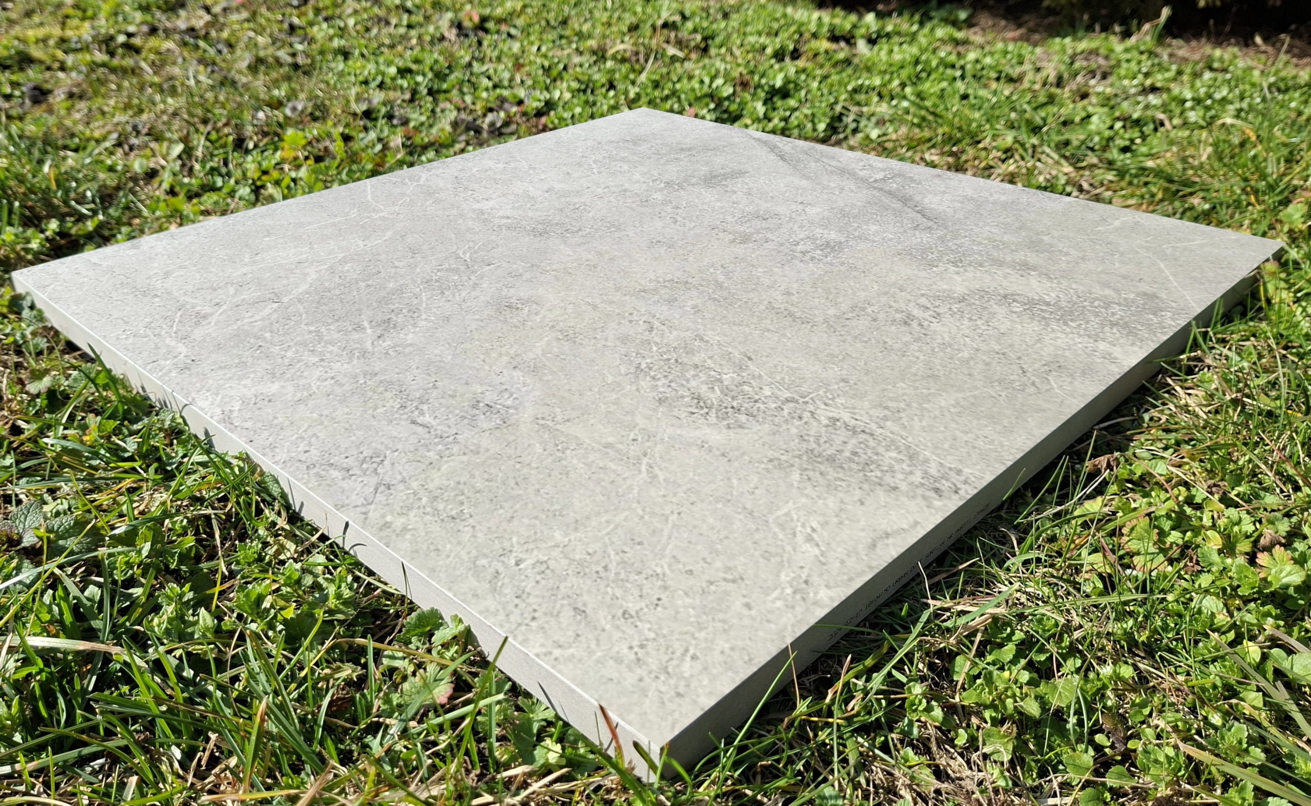 solustone