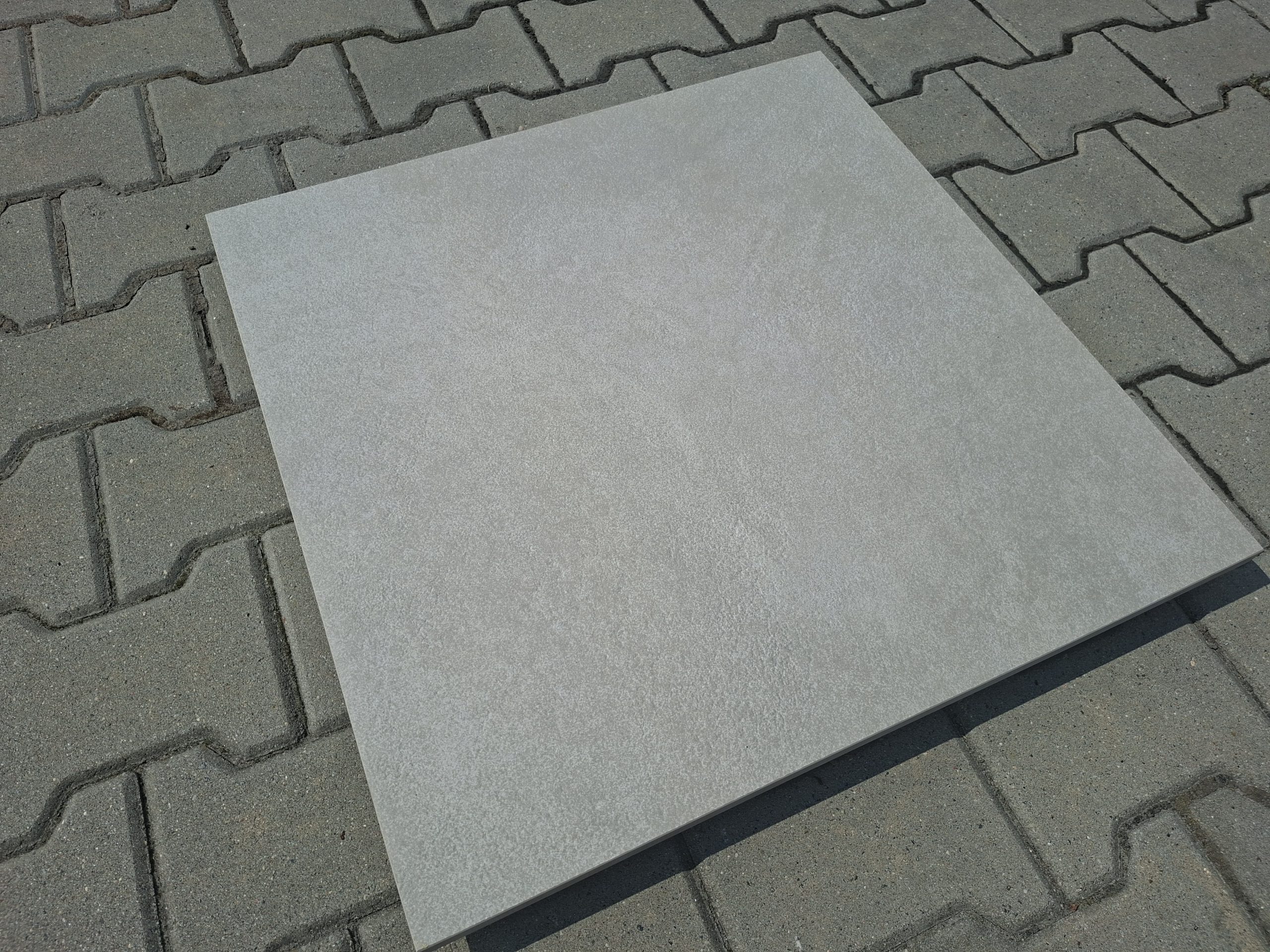Stoneline Kiesel 60x60x20 Gat (3)